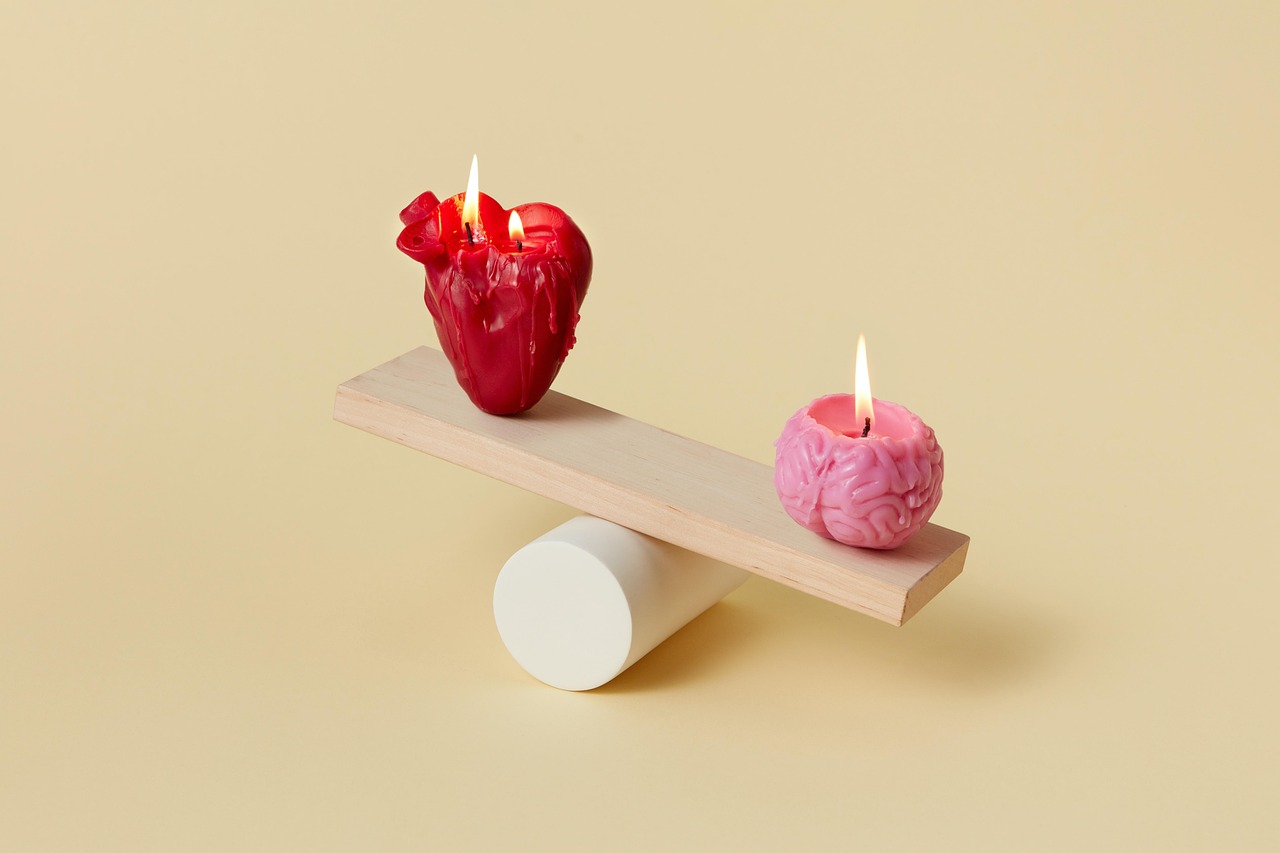 candles, flames, balance, heart, brain, love, affection, concept, thoughts, feelings, scale